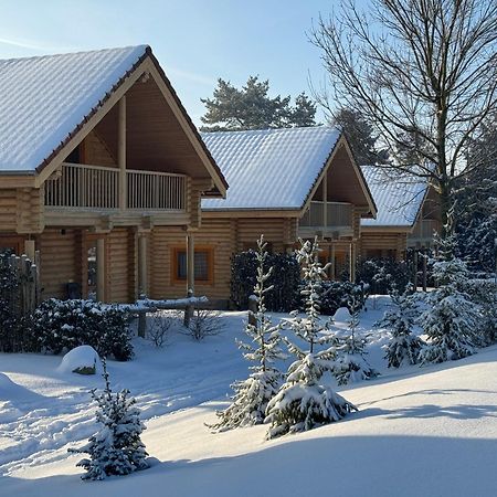 Boomstamhuis High Chaparral Oorsbeek Dış mekan fotoğraf