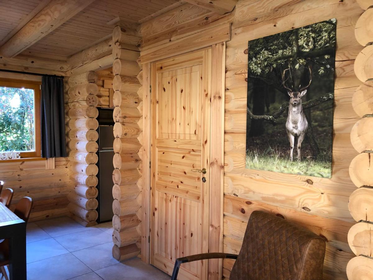 Boomstamhuis High Chaparral Oorsbeek Dış mekan fotoğraf