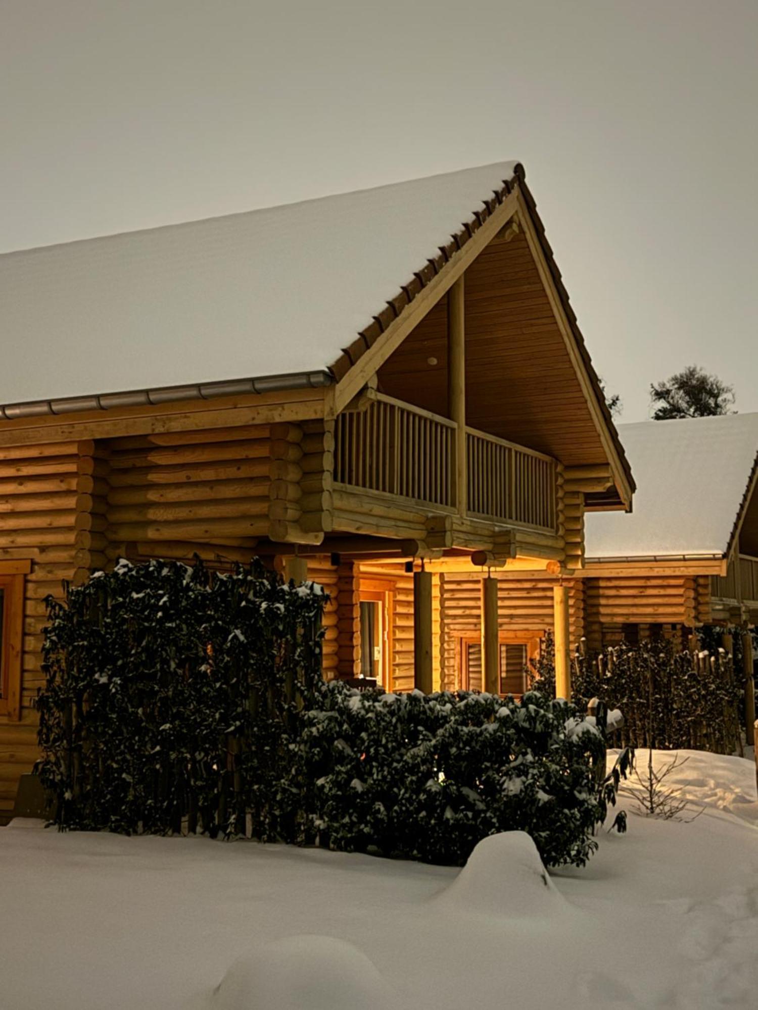 Boomstamhuis High Chaparral Oorsbeek Dış mekan fotoğraf