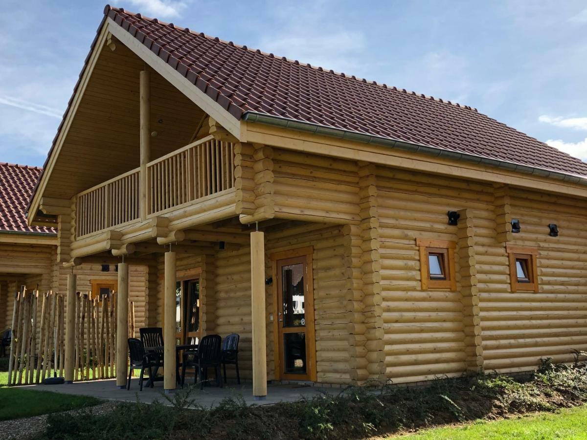 Boomstamhuis High Chaparral Oorsbeek Dış mekan fotoğraf
