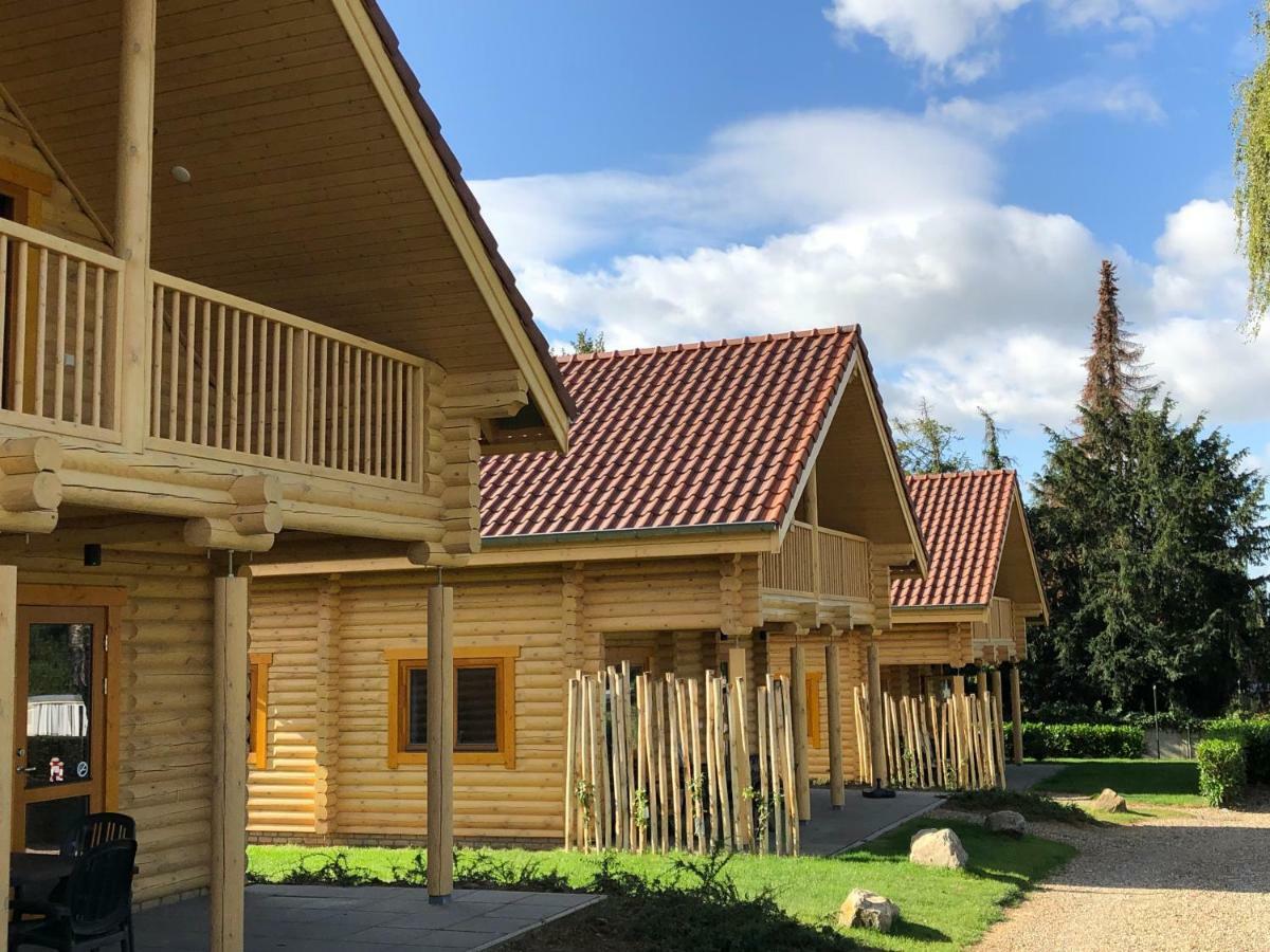 Boomstamhuis High Chaparral Oorsbeek Dış mekan fotoğraf