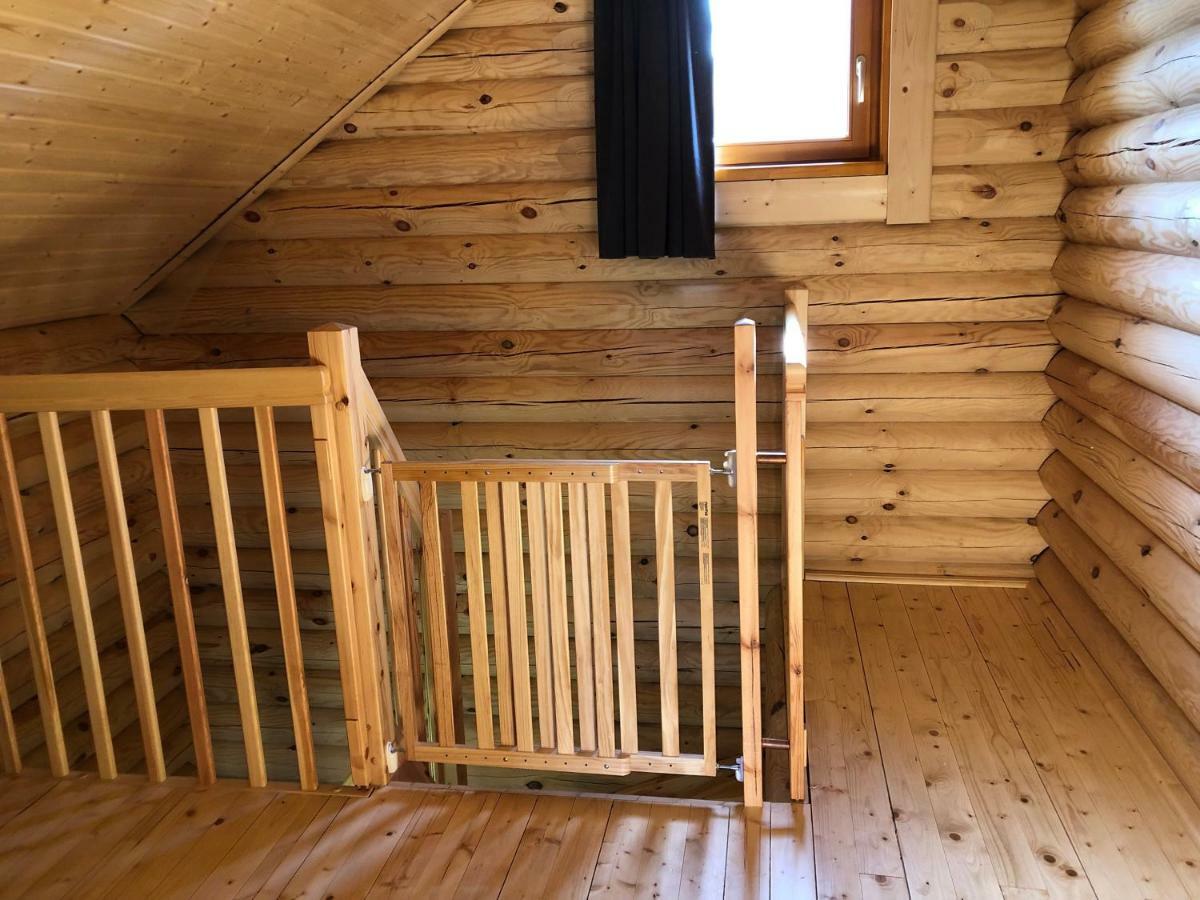 Boomstamhuis High Chaparral Oorsbeek Dış mekan fotoğraf